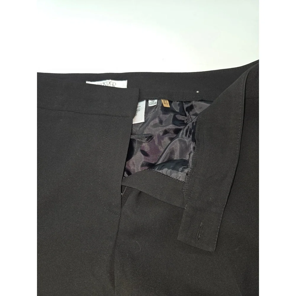 Kasper separates black